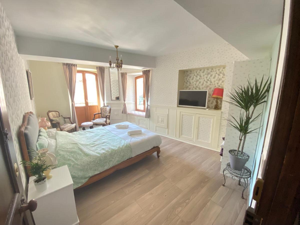 Aparthotel La Maison du paon- Josselin Extérieur photo
